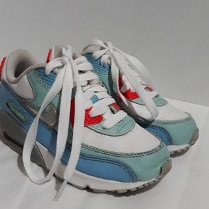 Girls Nike Air Max Shoes